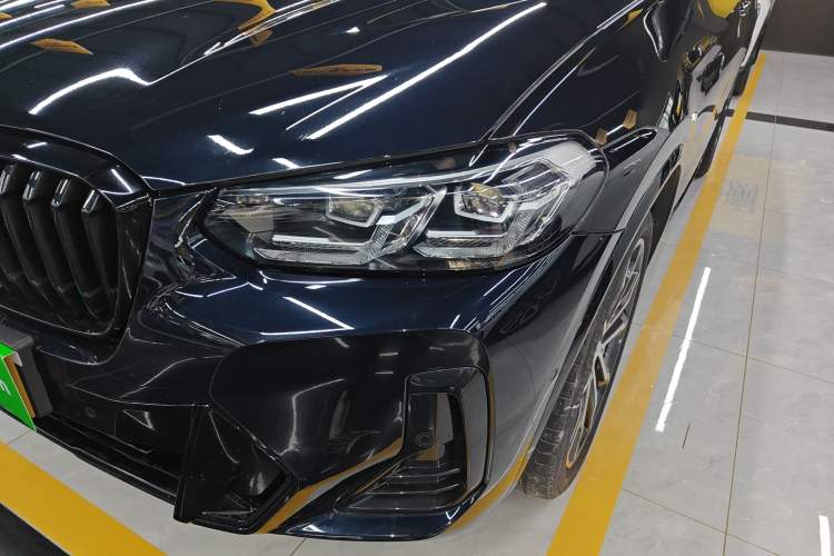 Used BMW X3 2023 Restyled xDrive30i Leading Edition M Night Sky Package Left Front Headlight