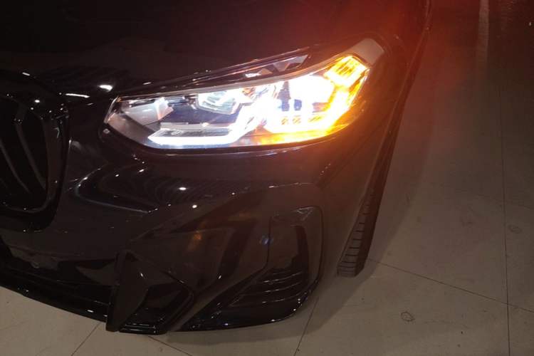 Used BMW X3 2023 xDrive30i Leading Model M Night Edition Package Left Front Headlight