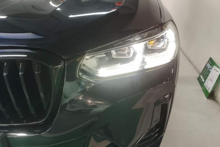 Used BMW X3 2023 Restyled xDrive30i Leading Edition M Night Sky Package Left Front Headlight