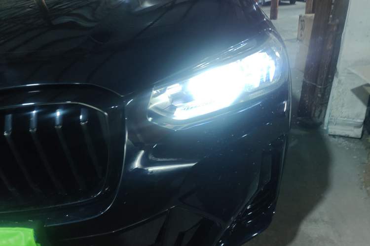 Used BMW X3 2023 Restyled xDrive30i Leading Edition M Night Sky Package Left Front Headlight