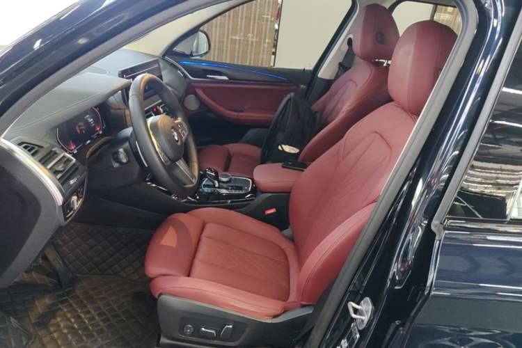 Used BMW X3 2023 Restyled xDrive30i Leading Edition M Night Sky Package Left Front Seat