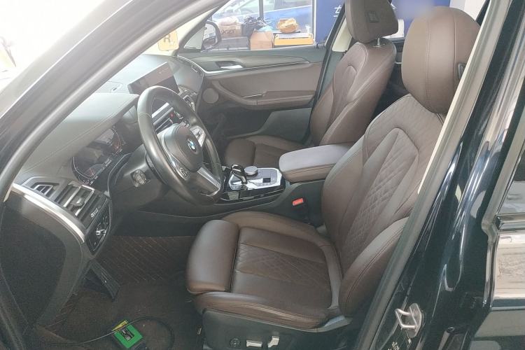 Used BMW X3 2023 xDrive30i Leading Model M Night Edition Package Left Front Seat