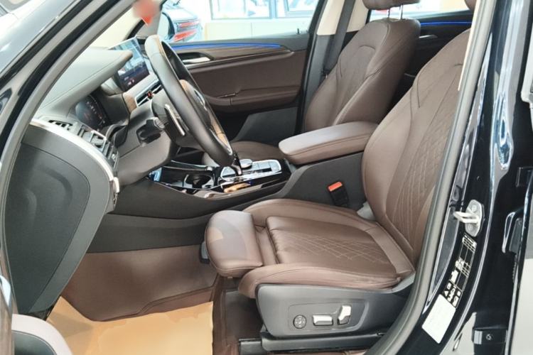 Used BMW X3 2023 xDrive30i Leading Model M Night Edition Package Left Front Seat