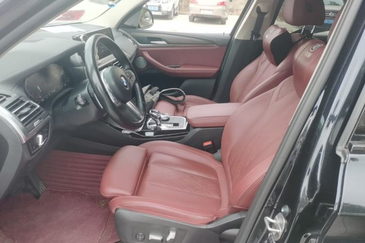 Used BMW X3 2023 xDrive30i Leading Model M Night Edition Package Left Front Seat