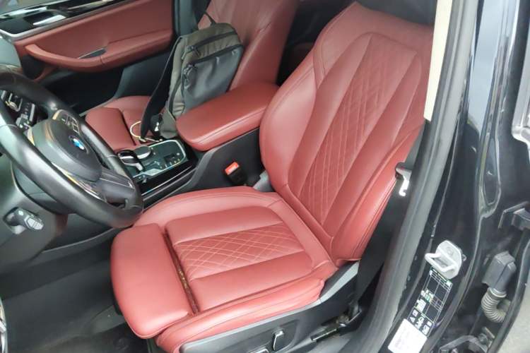 Used BMW X3 2023 xDrive25i M Sport Package Left Front Seat