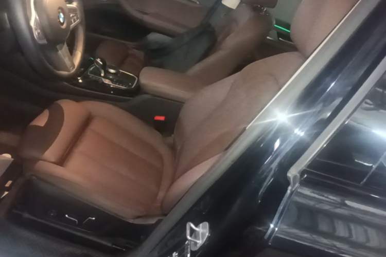 Used BMW X3 2023 Restyled xDrive30i Leading Edition M Night Sky Package Left Front Seat