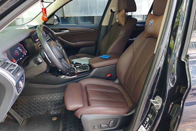 Used BMW X3 2023 Restyled xDrive30i Leading Edition M Night Sky Package Left Front Seat