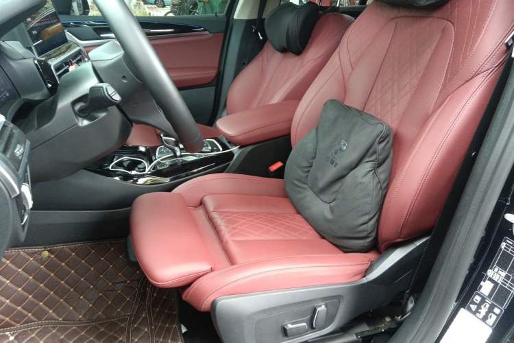 Used BMW X3 2023 xDrive25i M Sport Package Left Front Seat