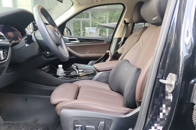 Used BMW X3 2023 xDrive25i M Sport Package Left Front Seat