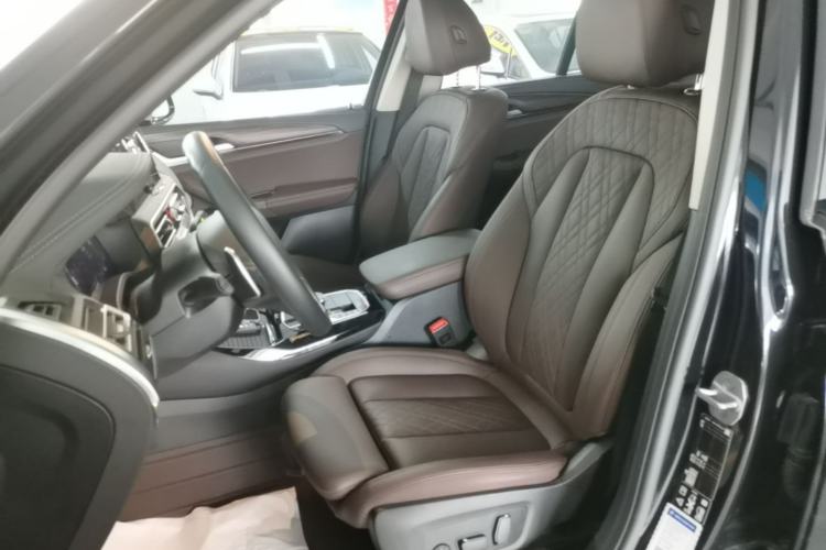 Used BMW X3 2023 Restyled xDrive30i Leading Edition M Night Sky Package Left Front Seat
