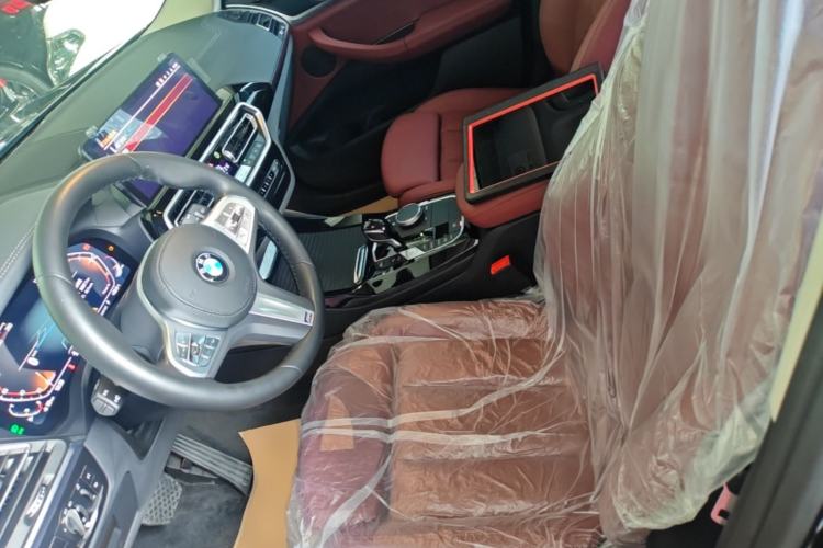 Used BMW X3 2023 xDrive25i M Sport Package Left Front Seat
