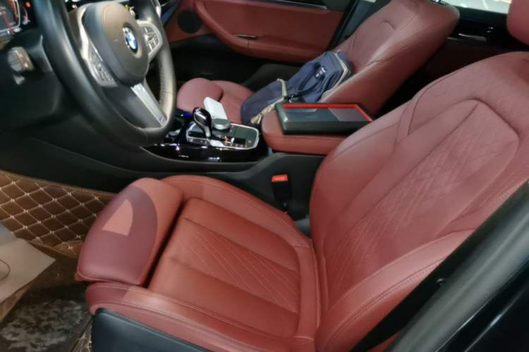 Used BMW X3 2023 xDrive25i M Sport Package Left Front Seat