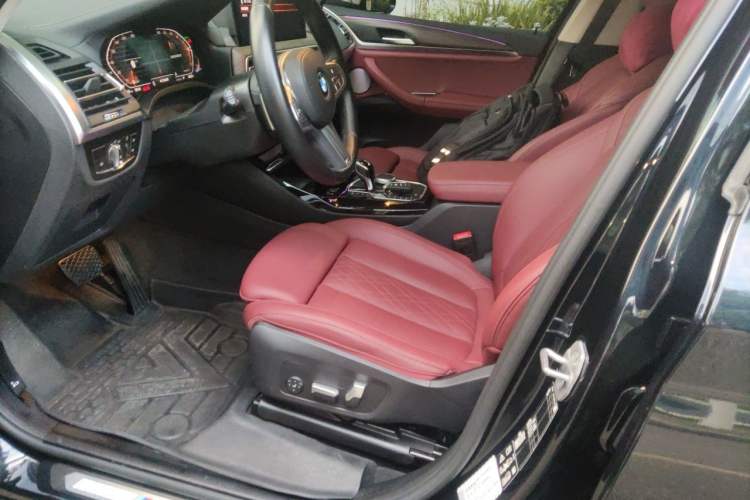 Used BMW X3 2023 xDrive30i Leading Model M Night Edition Package Left Front Seat
