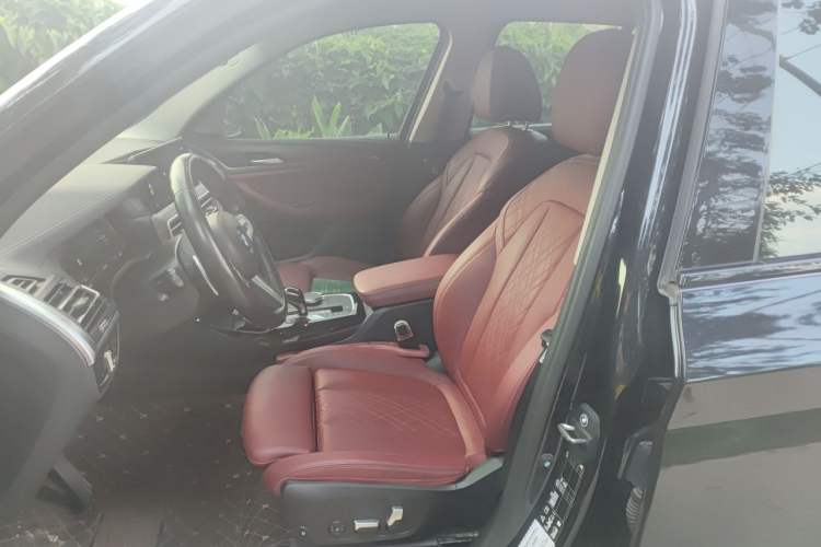 Used BMW X3 2023 xDrive30i Leading Model M Night Edition Package Left Front Seat