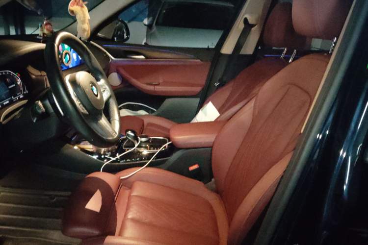 Used BMW X3 2023 Restyled xDrive30i Leading Edition M Night Sky Package Left Front Seat