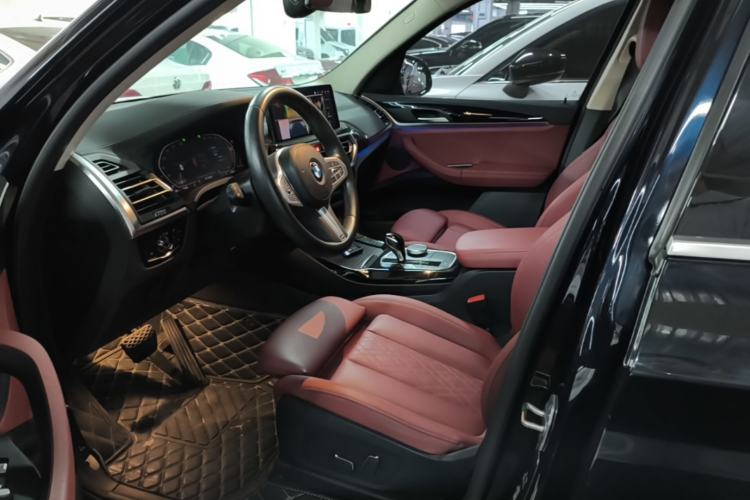 Used BMW X3 2023 xDrive25i M Sport Package Left Front Seat