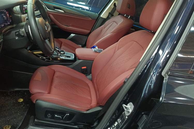 Used BMW X3 2023 Restyled xDrive30i Leading Edition M Night Sky Package Left Front Seat