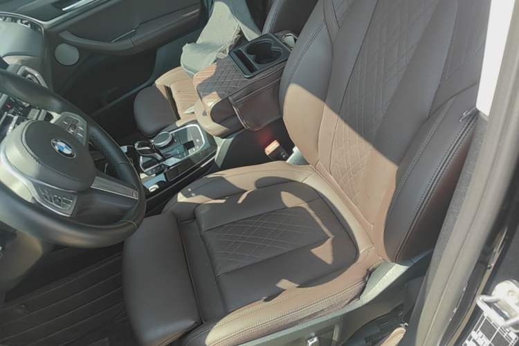Used BMW X3 2023 Restyled xDrive30i Leading Edition M Night Sky Package Left Front Seat