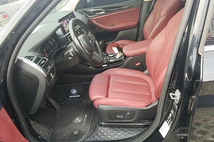 Used BMW X3 2023 xDrive25i M Sport Package Left Front Seat