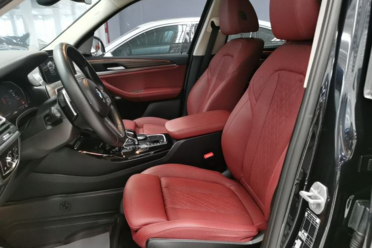 Used BMW X3 2023 Restyled xDrive30i Leading Edition M Night Sky Package Left Front Seat