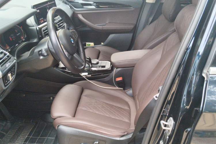 Used BMW X3 2023 xDrive25i M Sport Package Left Front Seat