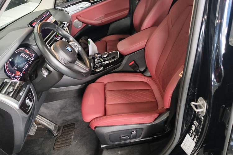 Used BMW X3 2023 xDrive25i M Sport Package Left Front Seat