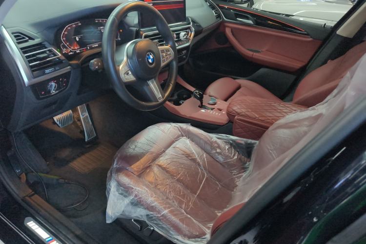 Used BMW X3 2023 xDrive25i M Sport Package Left Front Seat