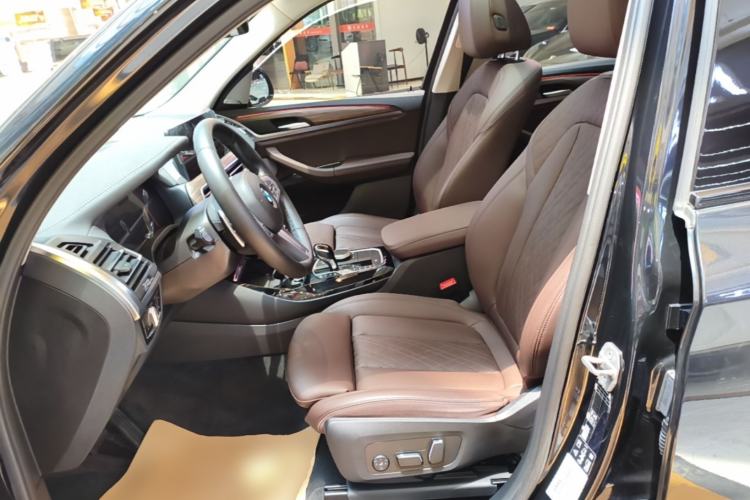 Used BMW X3 2023 Restyled xDrive30i Leading Edition M Night Sky Package Left Front Seat
