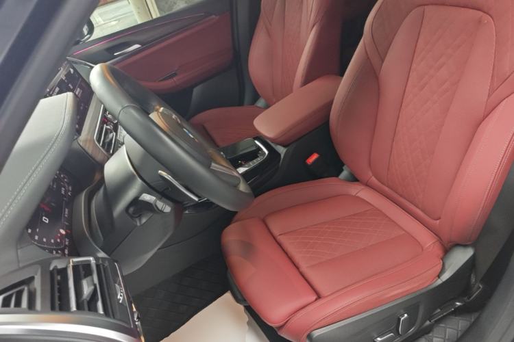 Used BMW X3 2023 Restyled xDrive30i Leading Edition M Night Sky Package Left Front Seat