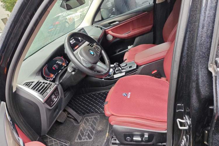 Used BMW X3 2023 xDrive30i Leading Model M Night Edition Package Left Front Seat