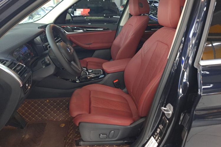 Used BMW X3 2023 xDrive25i M Sport Package Left Front Seat