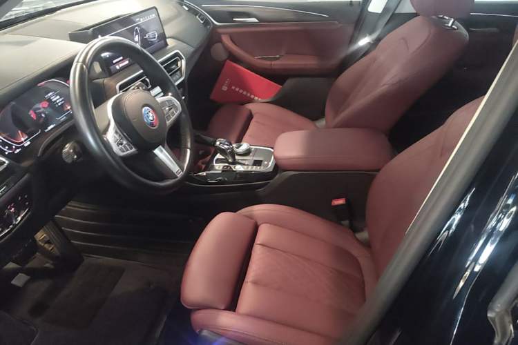Used BMW X3 2023 Restyled xDrive30i Leading Edition M Night Sky Package Left Front Seat