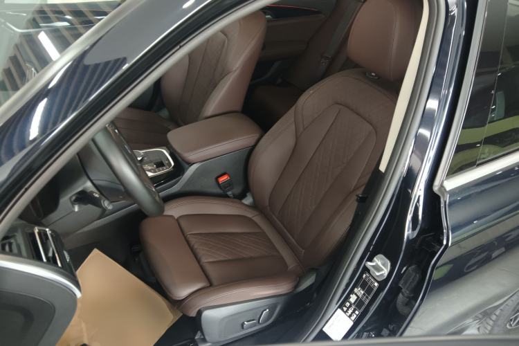Used BMW X3 2023 xDrive25i M Sport Package Left Front Seat