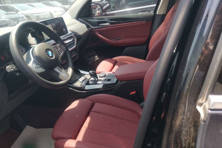 Used BMW X3 2023 xDrive25i M Sport Package Left Front Seat