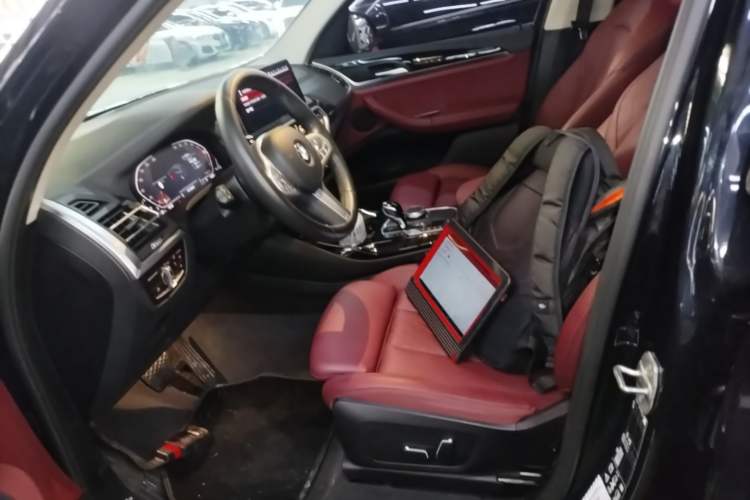 Used BMW X3 2023 xDrive25i M Sport Package Left Front Seat