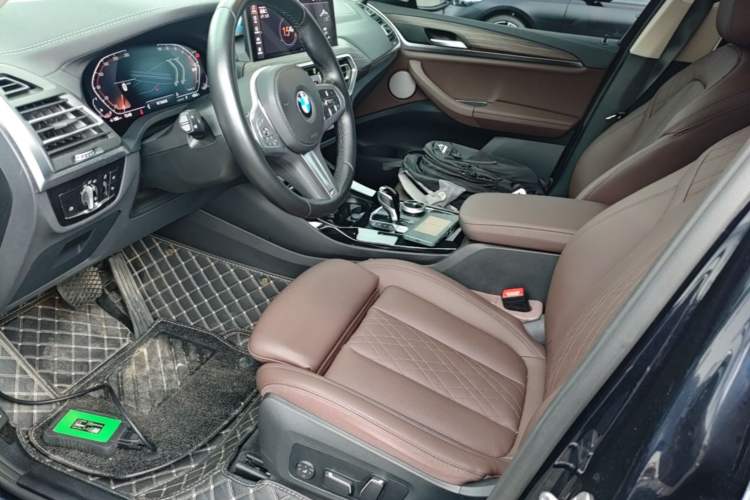 Used BMW X3 2023 Restyled xDrive30i Leading Edition M Night Sky Package Left Front Seat