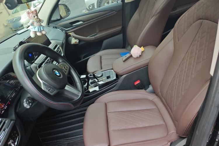 Used BMW X3 2023 xDrive30i Leading Model M Night Edition Package Left Front Seat