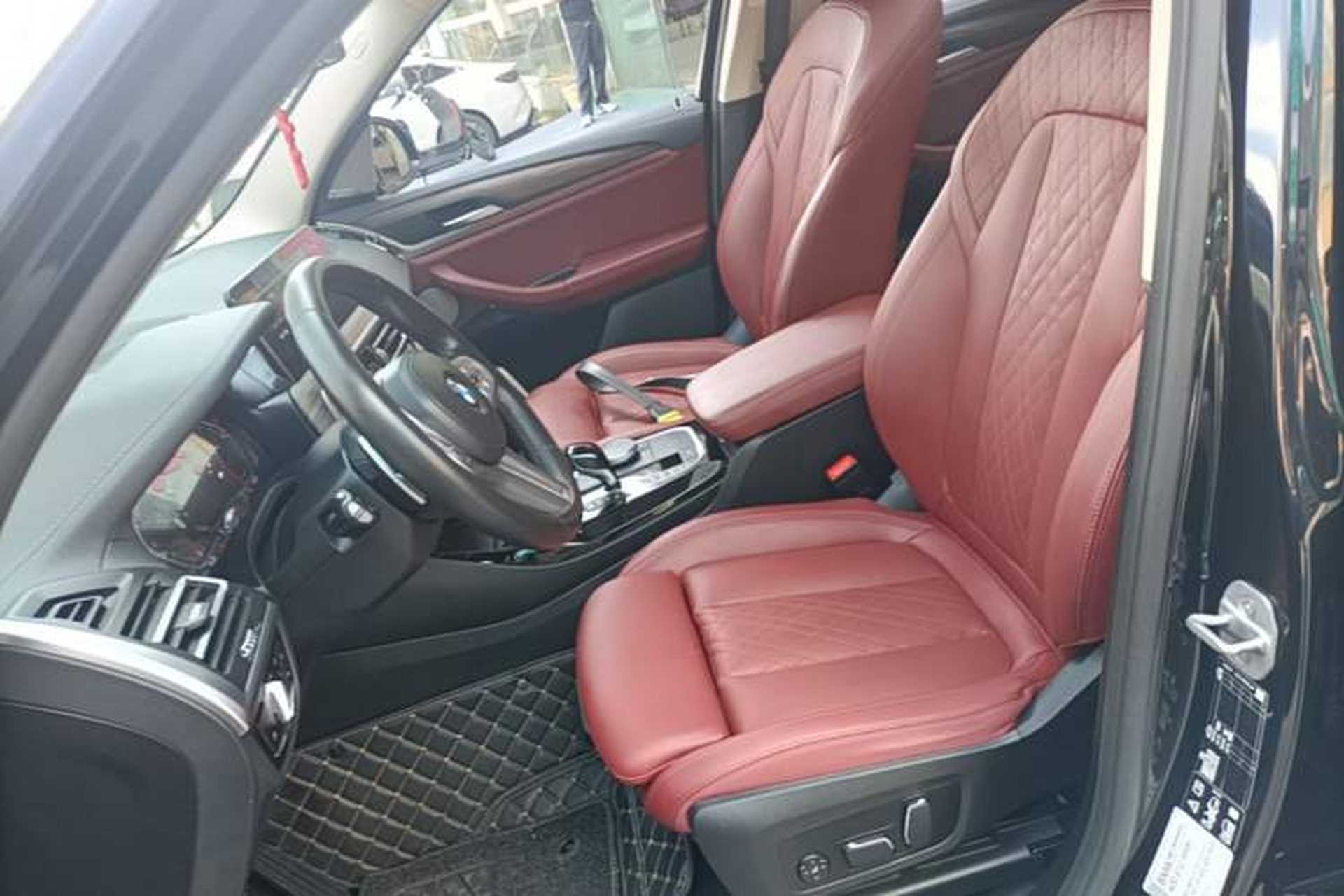 Used BMW X3 2023 Restyled xDrive30i Leading Edition M Night Sky Package Left Front Seat
