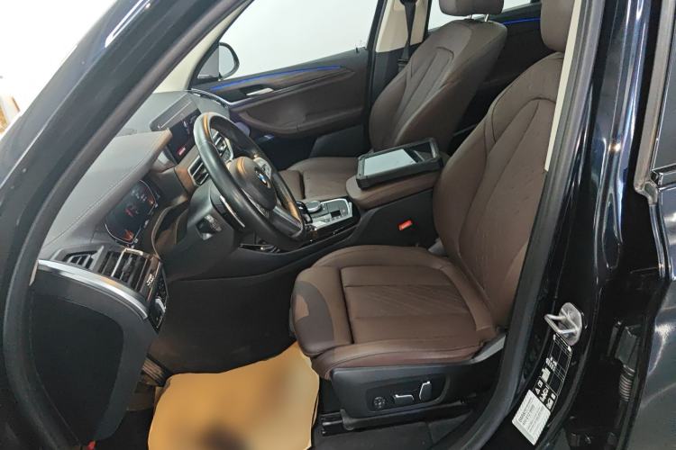Used BMW X3 2023 Restyled xDrive30i Leading Edition M Night Sky Package Left Front Seat