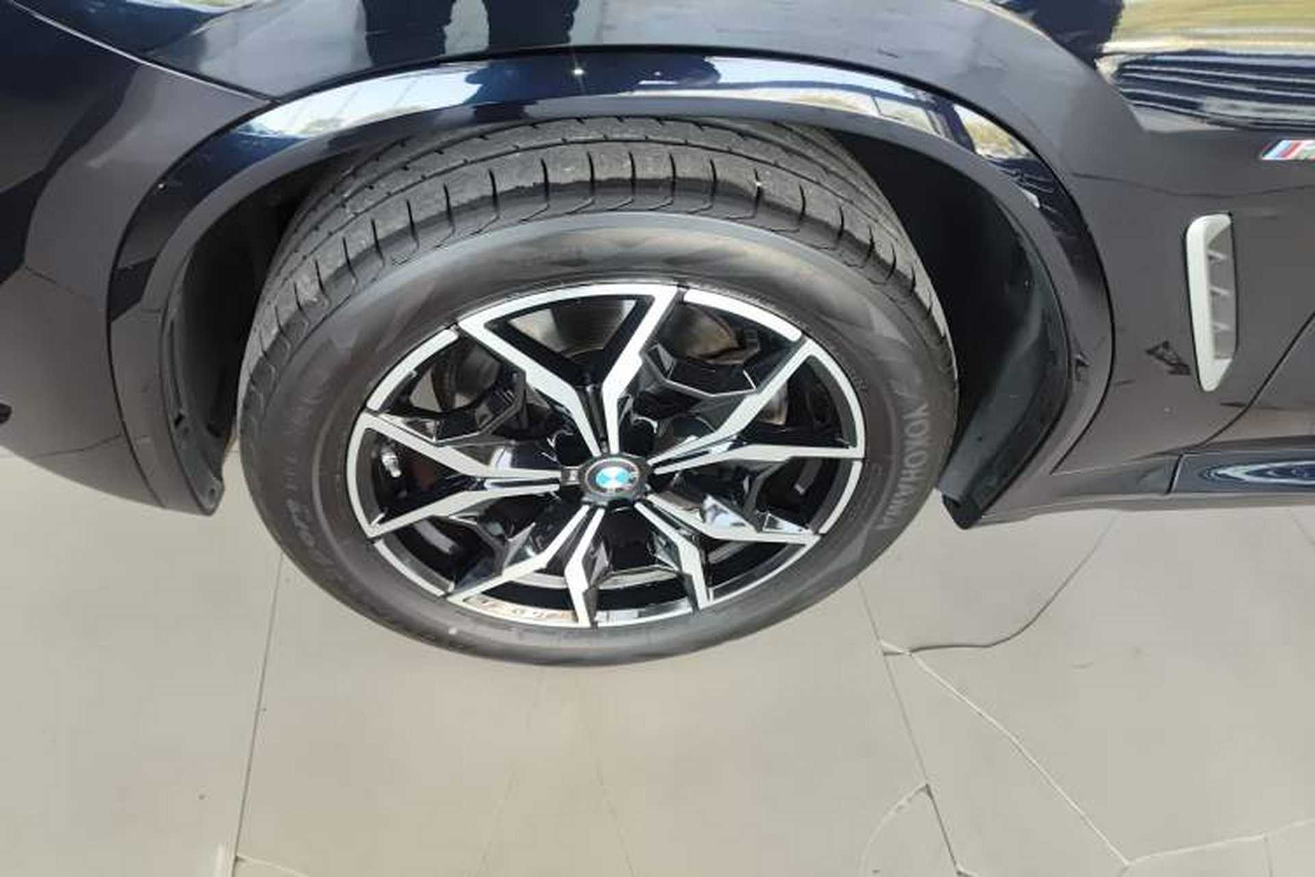 Used BMW X3 2023 xDrive25i M Sport Package Left Front Wheel Hub