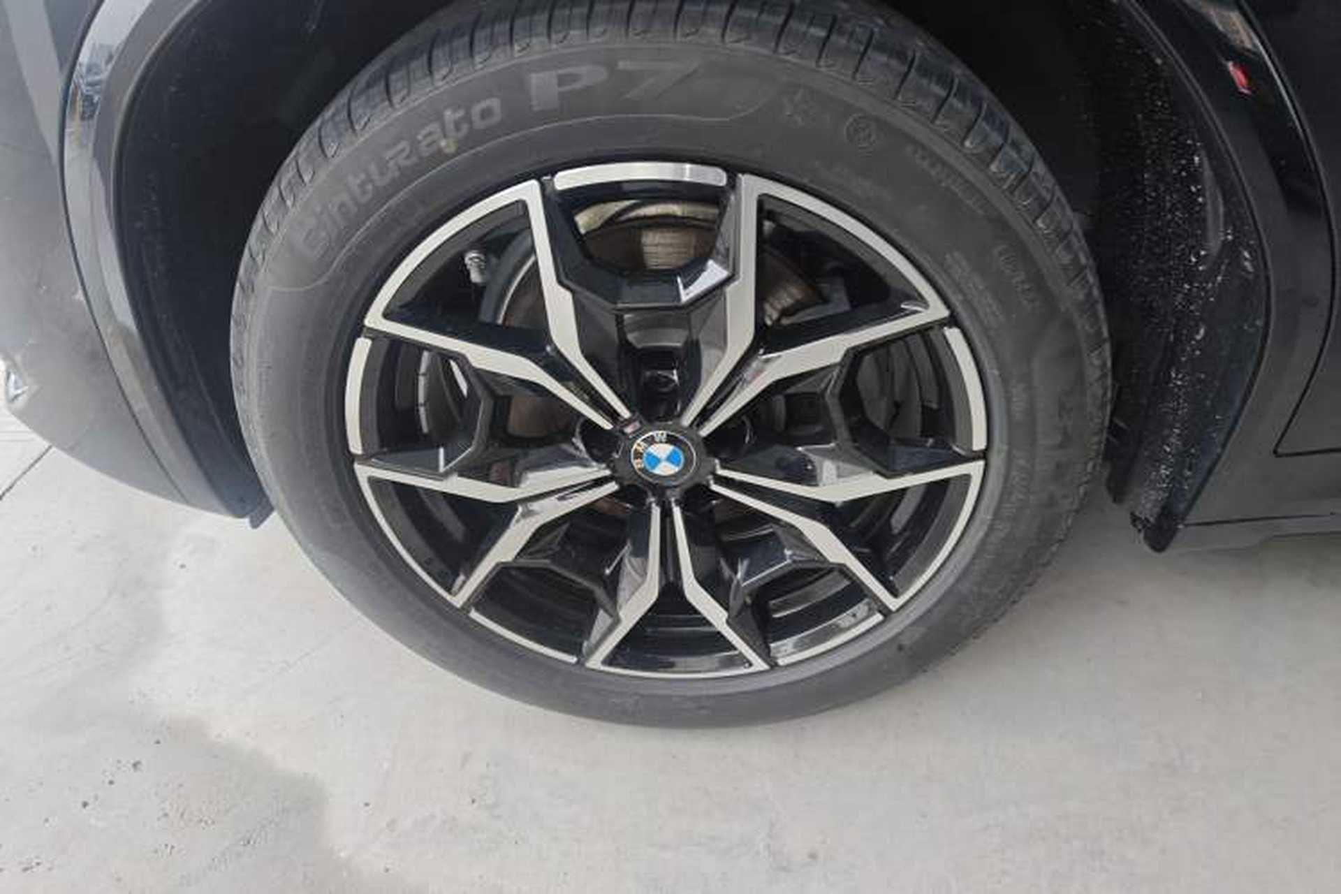 Used BMW X3 2023 xDrive25i M Sport Package Left Front Wheel Hub