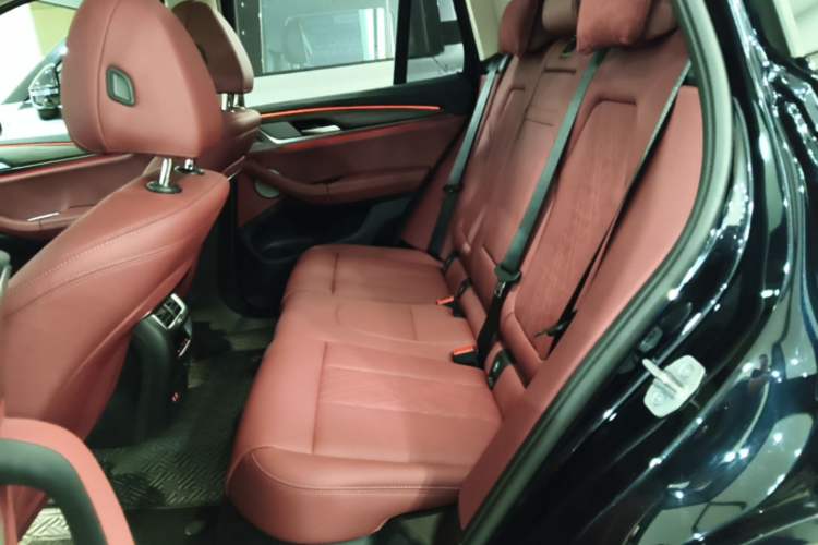 Used BMW X3 2023 Restyled xDrive30i Leading Edition M Night Sky Package Left Rear Seat