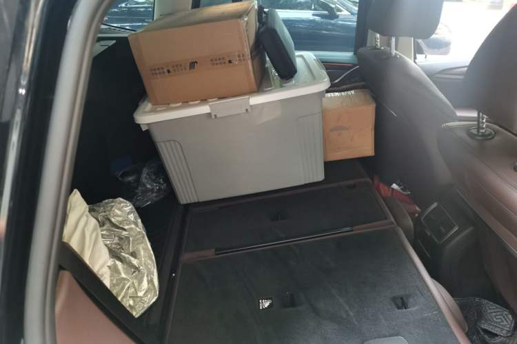 Used BMW X3 2023 xDrive30i Leading Model M Night Edition Package Left Rear Seat