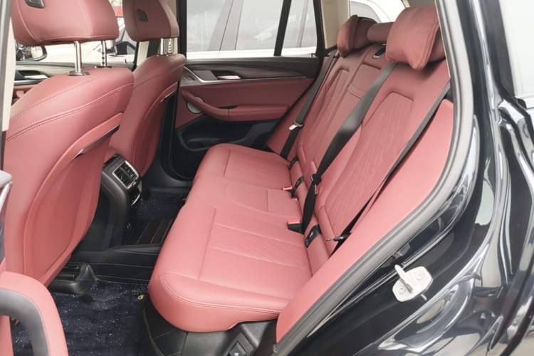 Used BMW X3 2023 xDrive30i Leading Model M Night Edition Package Left Rear Seat