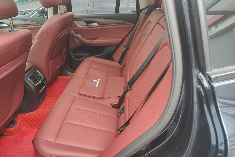 Used BMW X3 2023 xDrive30i Leading Model M Night Edition Package Left Rear Seat