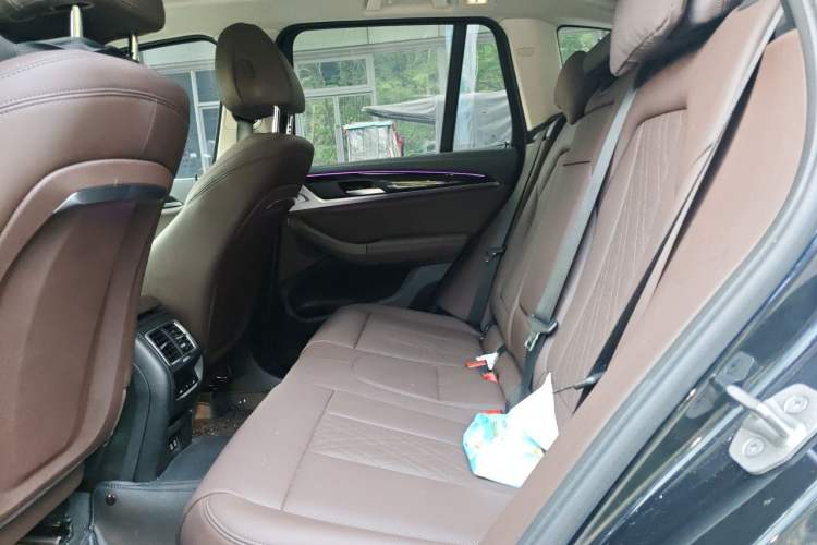 Used BMW X3 2023 xDrive25i M Sport Package Left Rear Seat