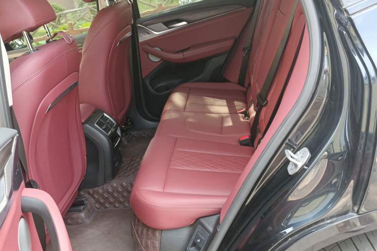 Used BMW X3 2023 xDrive30i Leading Model M Night Edition Package Left Rear Seat
