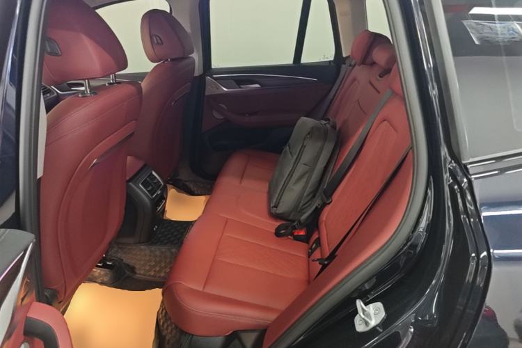 Used BMW X3 2023 Restyled xDrive30i Leading Edition M Night Sky Package Left Rear Seat