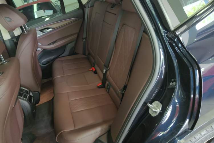 Used BMW X3 2023 Restyled xDrive30i Leading Edition M Night Sky Package Left Rear Seat