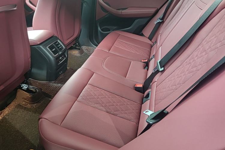 Used BMW X3 2023 xDrive25i M Sport Package Left Rear Seat